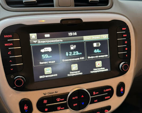 Коричневый Киа Soul, объемом двигателя 0 л и пробегом 113 тыс. км за 8300 $, фото 27 на Automoto.ua