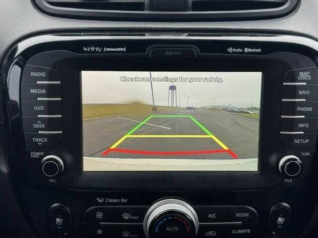 Коричневый Киа Soul, объемом двигателя 2 л и пробегом 80 тыс. км за 3900 $, фото 8 на Automoto.ua