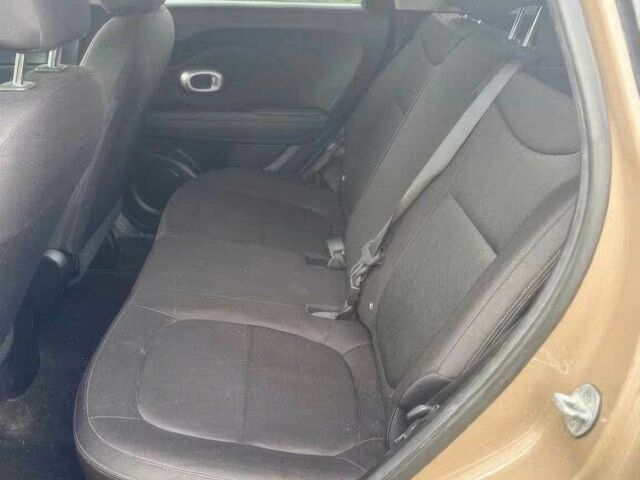 Коричневый Киа Soul, объемом двигателя 1.6 л и пробегом 77 тыс. км за 4500 $, фото 8 на Automoto.ua