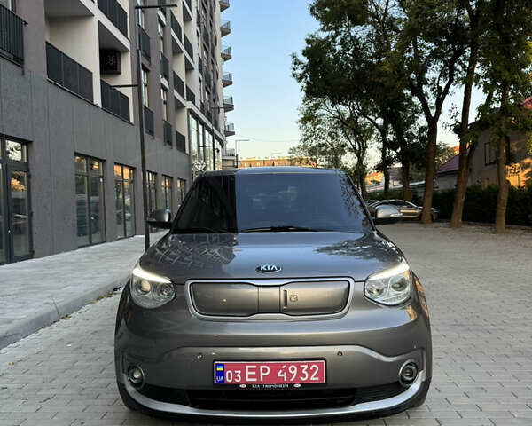 Коричневый Киа Soul, объемом двигателя 0 л и пробегом 113 тыс. км за 8300 $, фото 14 на Automoto.ua