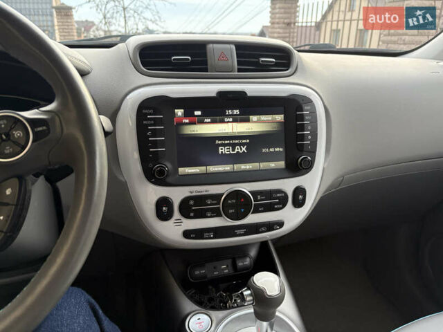 Коричневый Киа Soul, объемом двигателя 0 л и пробегом 83 тыс. км за 6900 $, фото 10 на Automoto.ua