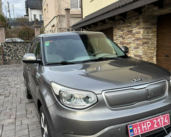 Коричневый Киа Soul, объемом двигателя 0 л и пробегом 83 тыс. км за 6900 $, фото 2 на Automoto.ua