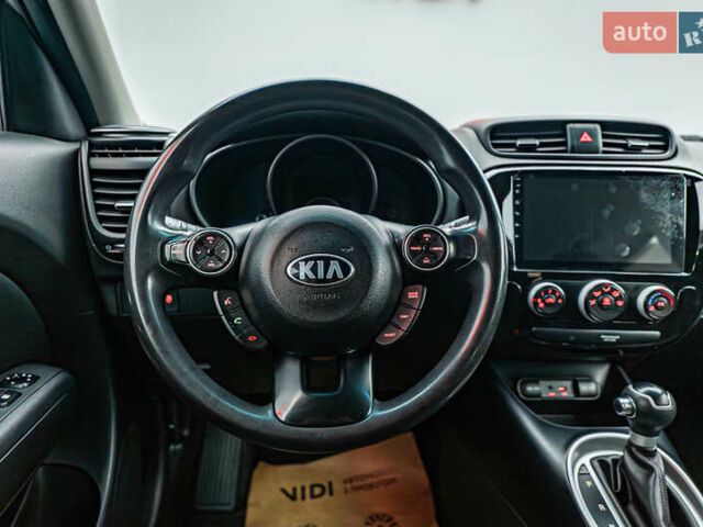 Коричневий Кіа Soul, об'ємом двигуна 1.6 л та пробігом 122 тис. км за 11382 $, фото 11 на Automoto.ua