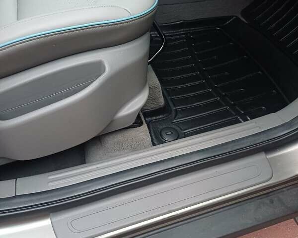 Коричневый Киа Soul, объемом двигателя 0 л и пробегом 75 тыс. км за 11550 $, фото 5 на Automoto.ua