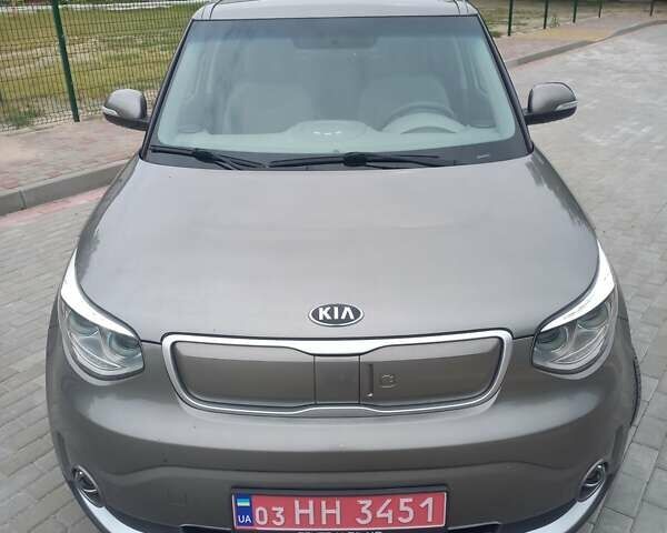 Коричневый Киа Soul, объемом двигателя 0 л и пробегом 115 тыс. км за 10400 $, фото 1 на Automoto.ua