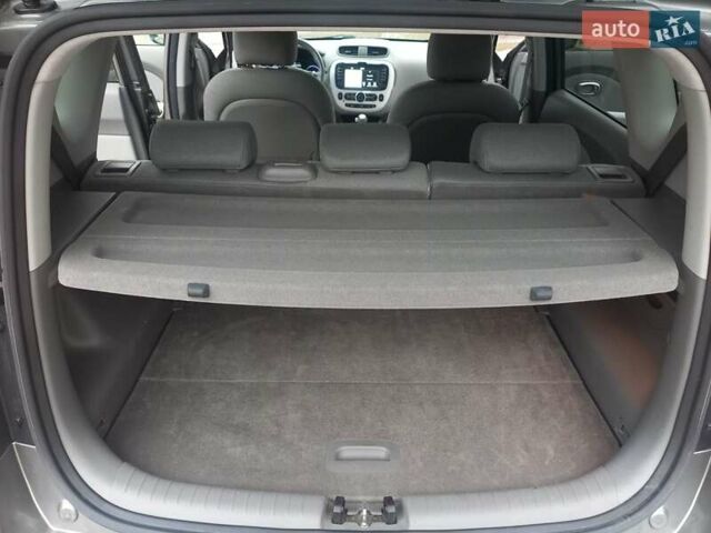 Коричневый Киа Soul, объемом двигателя 0 л и пробегом 115 тыс. км за 10400 $, фото 17 на Automoto.ua