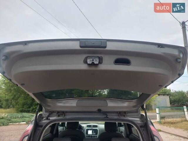 Коричневый Киа Soul, объемом двигателя 0 л и пробегом 115 тыс. км за 10400 $, фото 16 на Automoto.ua