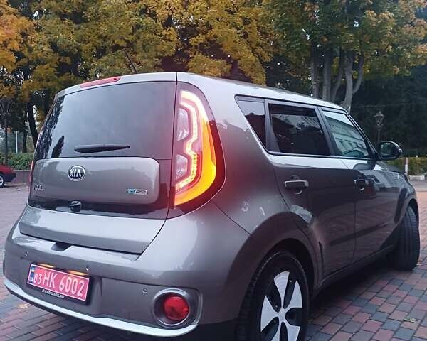 Коричневый Киа Soul, объемом двигателя 0 л и пробегом 75 тыс. км за 11550 $, фото 17 на Automoto.ua