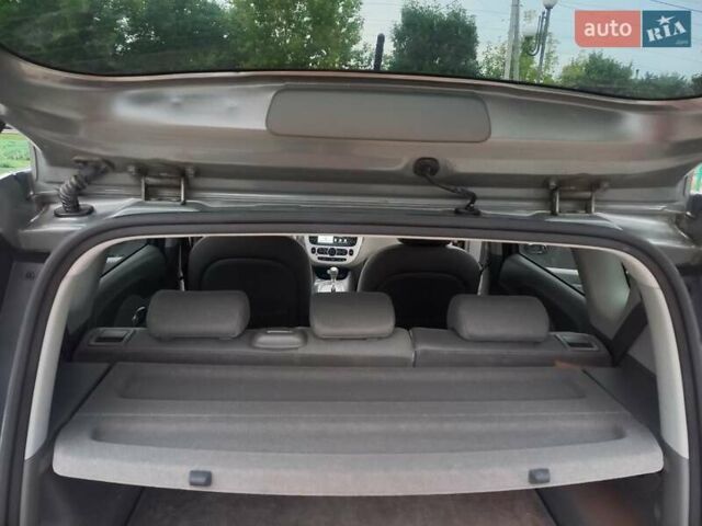 Коричневый Киа Soul, объемом двигателя 0 л и пробегом 115 тыс. км за 10400 $, фото 13 на Automoto.ua