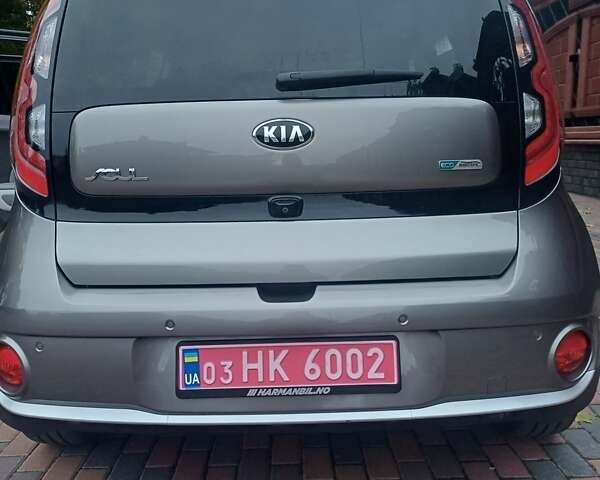 Коричневый Киа Soul, объемом двигателя 0 л и пробегом 75 тыс. км за 11550 $, фото 16 на Automoto.ua