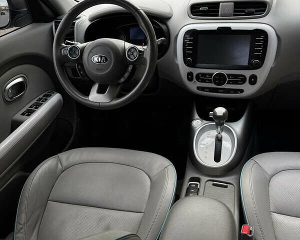 Коричневый Киа Soul, объемом двигателя 0 л и пробегом 111 тыс. км за 10300 $, фото 23 на Automoto.ua