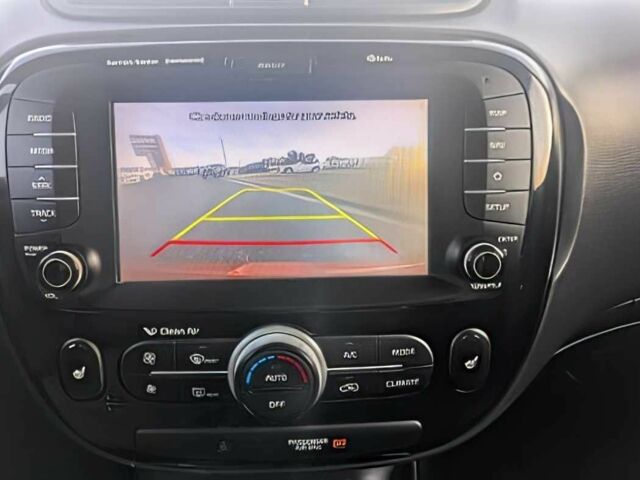 Червоний Кіа Soul, об'ємом двигуна 1.6 л та пробігом 45 тис. км за 5900 $, фото 8 на Automoto.ua