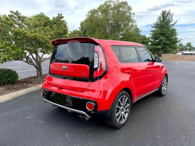 Красный Киа Soul, объемом двигателя 1.6 л и пробегом 43 тыс. км за 4800 $, фото 4 на Automoto.ua