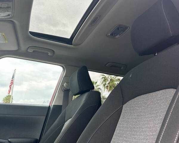 Красный Киа Soul, объемом двигателя 2 л и пробегом 29 тыс. км за 3000 $, фото 6 на Automoto.ua