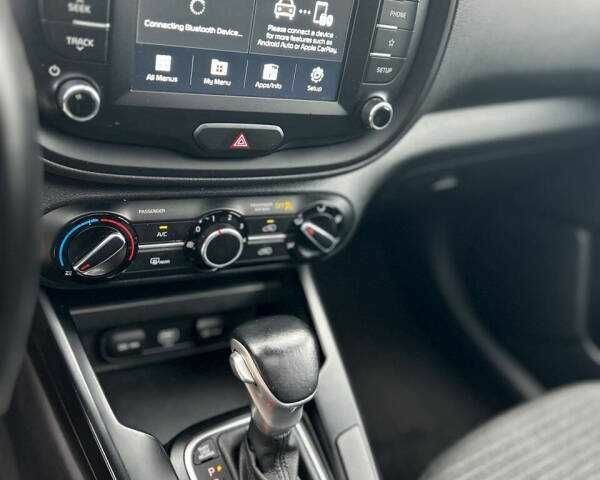 Красный Киа Soul, объемом двигателя 2 л и пробегом 29 тыс. км за 3000 $, фото 9 на Automoto.ua