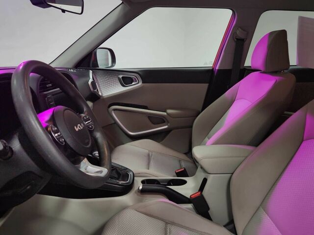 Красный Киа Soul, объемом двигателя 2 л и пробегом 45 тыс. км за 11500 $, фото 4 на Automoto.ua