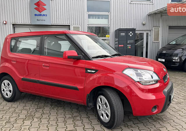 Красный Киа Soul, объемом двигателя 0 л и пробегом 104 тыс. км за 7499 $, фото 25 на Automoto.ua