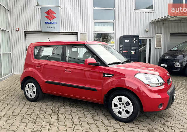 Красный Киа Soul, объемом двигателя 0 л и пробегом 104 тыс. км за 7499 $, фото 24 на Automoto.ua