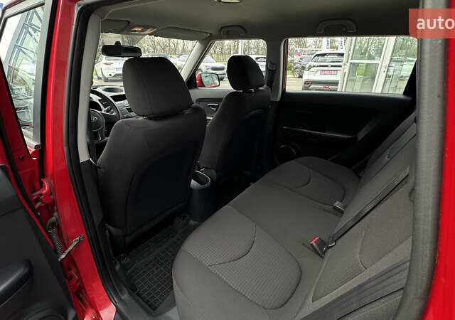 Красный Киа Soul, объемом двигателя 0 л и пробегом 104 тыс. км за 7499 $, фото 44 на Automoto.ua