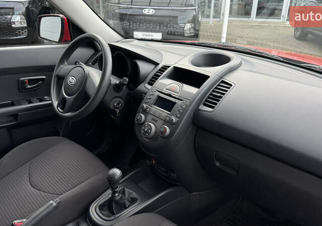 Красный Киа Soul, объемом двигателя 0 л и пробегом 104 тыс. км за 7499 $, фото 37 на Automoto.ua