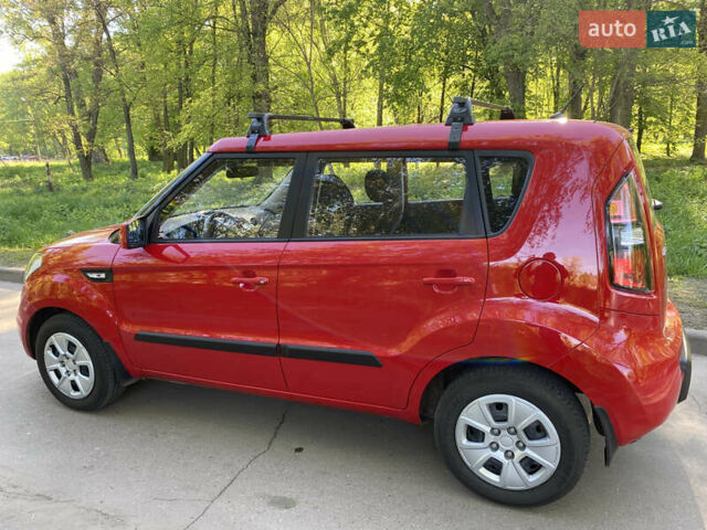 Красный Киа Soul, объемом двигателя 1.6 л и пробегом 27 тыс. км за 9100 $, фото 5 на Automoto.ua