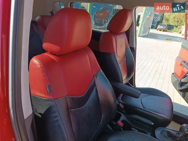 Красный Киа Soul, объемом двигателя 1.59 л и пробегом 160 тыс. км за 7500 $, фото 16 на Automoto.ua