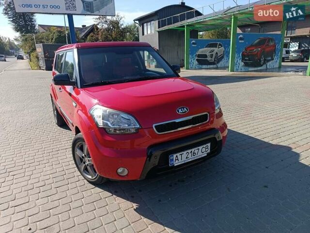 Красный Киа Soul, объемом двигателя 1.59 л и пробегом 160 тыс. км за 7500 $, фото 1 на Automoto.ua