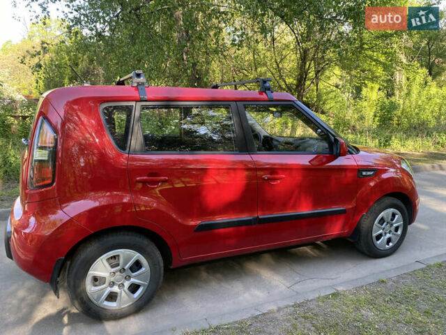Красный Киа Soul, объемом двигателя 1.6 л и пробегом 27 тыс. км за 9100 $, фото 11 на Automoto.ua