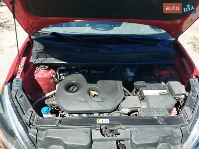 Червоний Кіа Soul, об'ємом двигуна 2 л та пробігом 210 тис. км за 7999 $, фото 7 на Automoto.ua