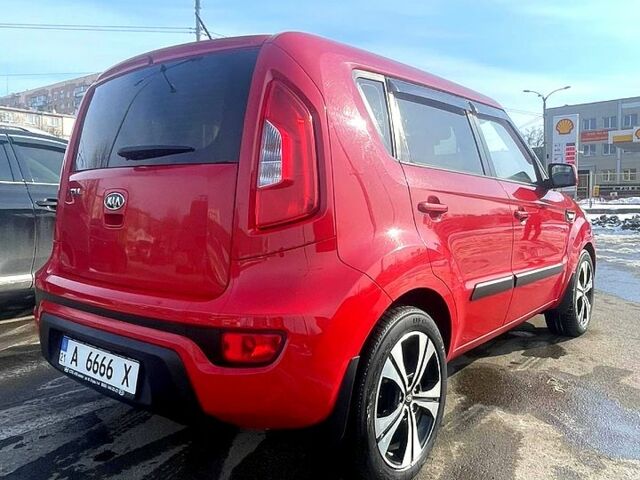 Красный Киа Soul, объемом двигателя 16 л и пробегом 200 тыс. км за 9200 $, фото 1 на Automoto.ua