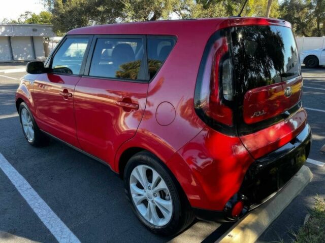 Красный Киа Soul, объемом двигателя 2 л и пробегом 78 тыс. км за 4500 $, фото 4 на Automoto.ua