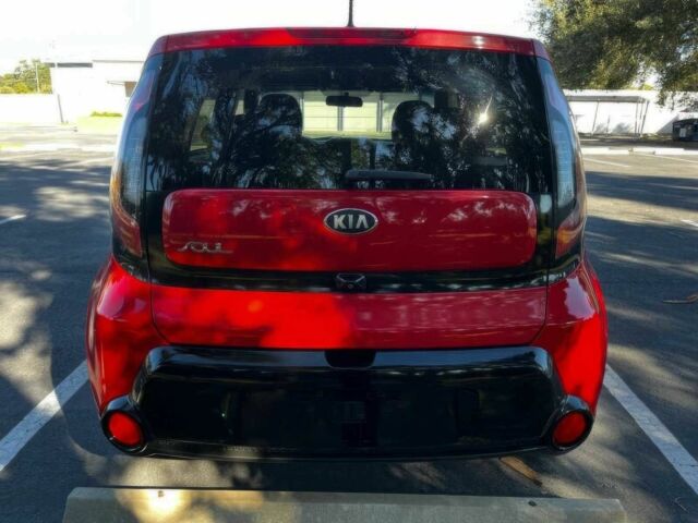 Красный Киа Soul, объемом двигателя 2 л и пробегом 78 тыс. км за 4500 $, фото 3 на Automoto.ua