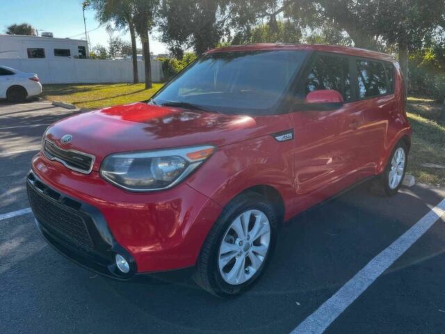 Красный Киа Soul, объемом двигателя 2 л и пробегом 78 тыс. км за 4500 $, фото 1 на Automoto.ua