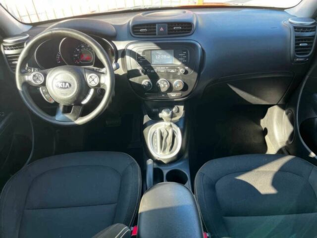 Красный Киа Soul, объемом двигателя 2 л и пробегом 78 тыс. км за 4500 $, фото 6 на Automoto.ua