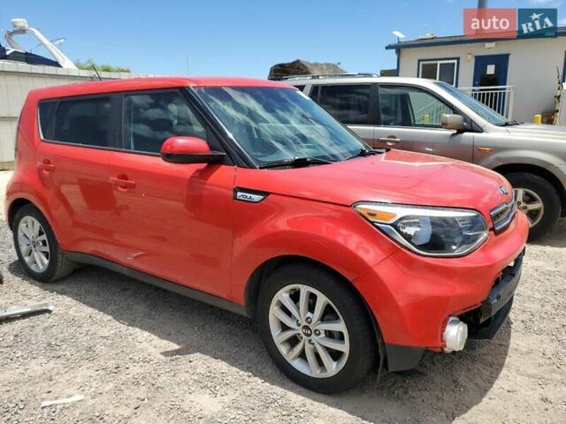 Червоний Кіа Soul, об'ємом двигуна 2 л та пробігом 99 тис. км за 2800 $, фото 3 на Automoto.ua