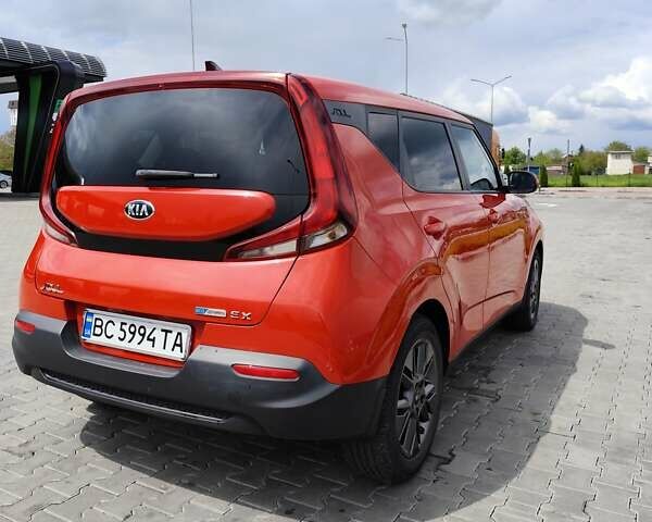 Красный Киа Soul, объемом двигателя 2 л и пробегом 79 тыс. км за 14950 $, фото 5 на Automoto.ua