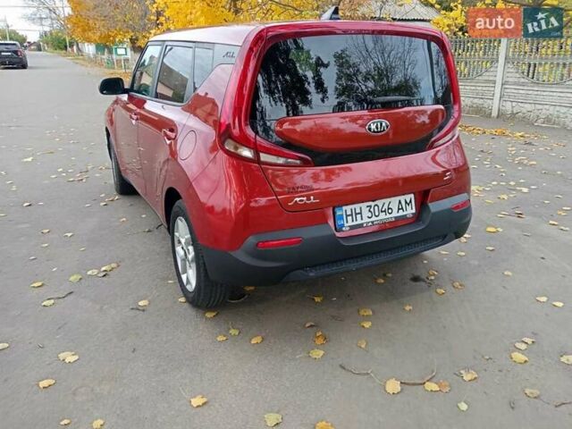 Красный Киа Soul, объемом двигателя 2 л и пробегом 161 тыс. км за 12850 $, фото 10 на Automoto.ua