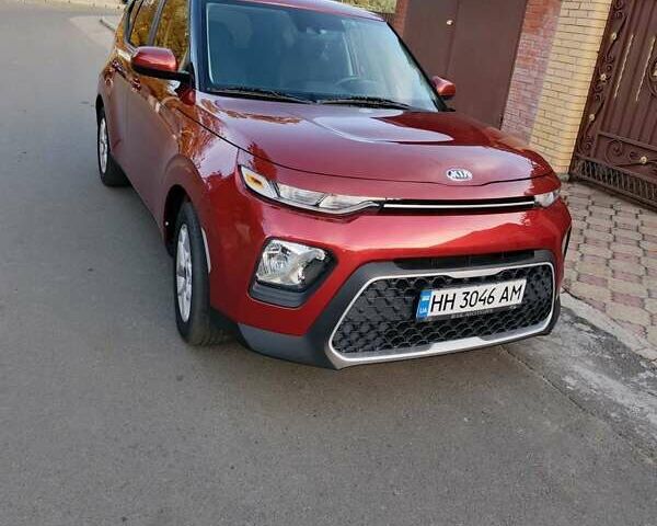 Красный Киа Soul, объемом двигателя 2 л и пробегом 161 тыс. км за 12850 $, фото 5 на Automoto.ua