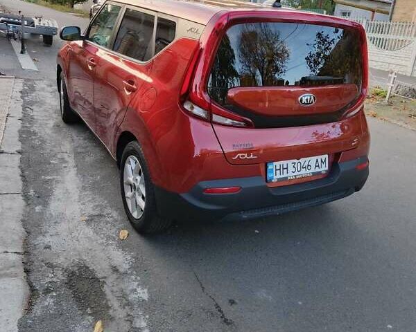 Красный Киа Soul, объемом двигателя 2 л и пробегом 161 тыс. км за 12850 $, фото 8 на Automoto.ua