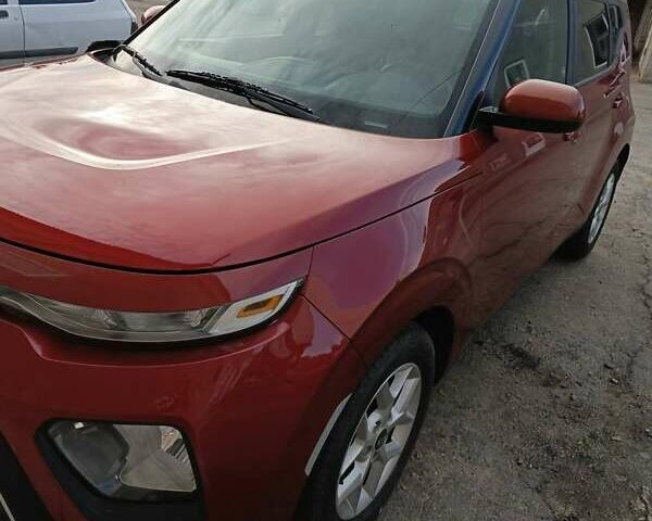 Красный Киа Soul, объемом двигателя 2 л и пробегом 160 тыс. км за 13100 $, фото 9 на Automoto.ua