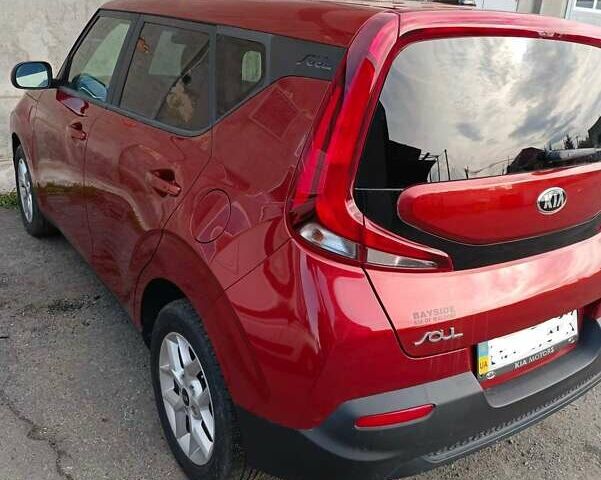 Красный Киа Soul, объемом двигателя 2 л и пробегом 160 тыс. км за 13100 $, фото 3 на Automoto.ua