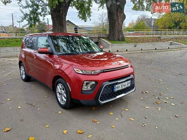 Красный Киа Soul, объемом двигателя 2 л и пробегом 161 тыс. км за 12850 $, фото 1 на Automoto.ua