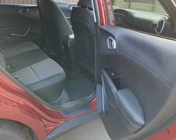 Красный Киа Soul, объемом двигателя 2 л и пробегом 161 тыс. км за 12850 $, фото 4 на Automoto.ua
