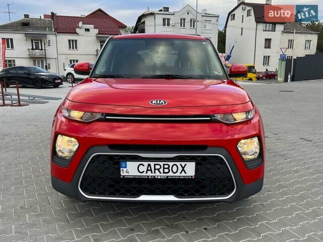 Червоний Кіа Soul, об'ємом двигуна 2 л та пробігом 110 тис. км за 15000 $, фото 6 на Automoto.ua