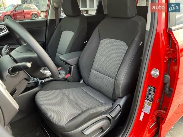 Червоний Кіа Soul, об'ємом двигуна 2 л та пробігом 110 тис. км за 15000 $, фото 10 на Automoto.ua