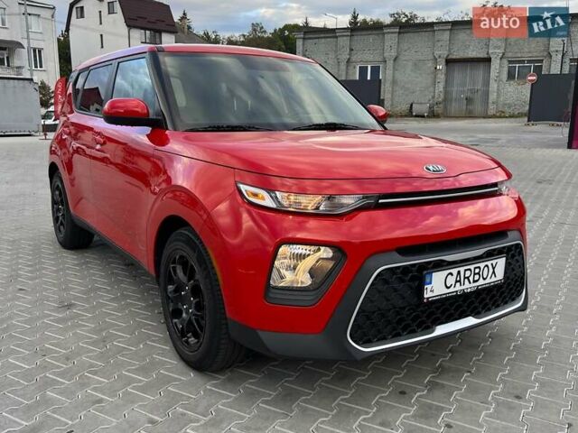Червоний Кіа Soul, об'ємом двигуна 2 л та пробігом 110 тис. км за 15000 $, фото 2 на Automoto.ua