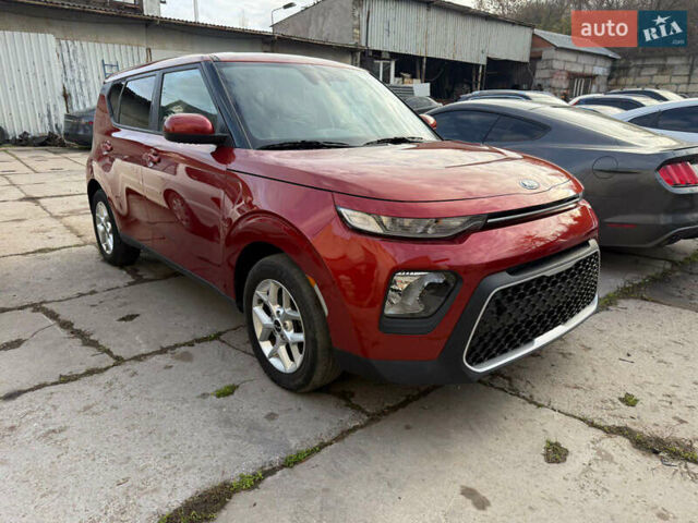 Красный Киа Soul, объемом двигателя 2 л и пробегом 77 тыс. км за 15500 $, фото 3 на Automoto.ua