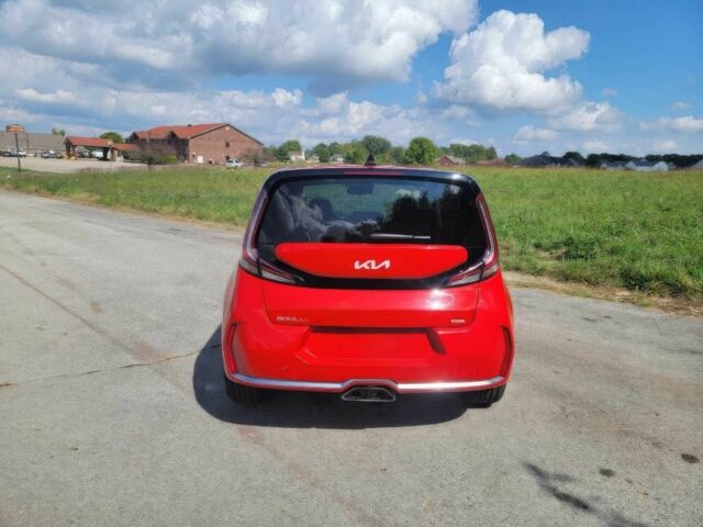 Червоний Кіа Soul, об'ємом двигуна 2 л та пробігом 14 тис. км за 9800 $, фото 4 на Automoto.ua