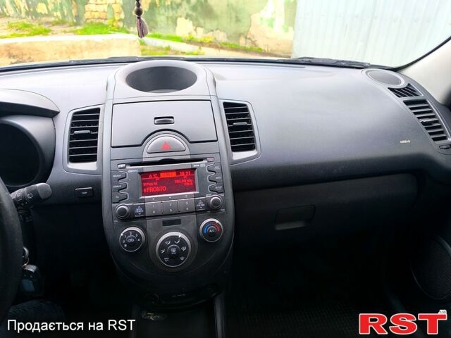 Киа Soul, объемом двигателя 1.6 л и пробегом 110 тыс. км за 6500 $, фото 4 на Automoto.ua