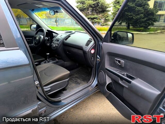 Киа Soul, объемом двигателя 1.6 л и пробегом 110 тыс. км за 6500 $, фото 9 на Automoto.ua